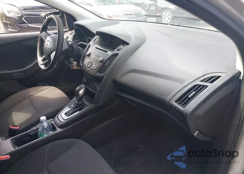 2016 Ford Focus S from USA, damaged, VIN 1FADP3E20GL352969